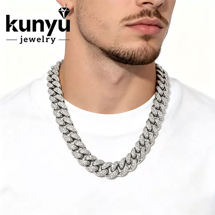 Colar de elos cubano Bling